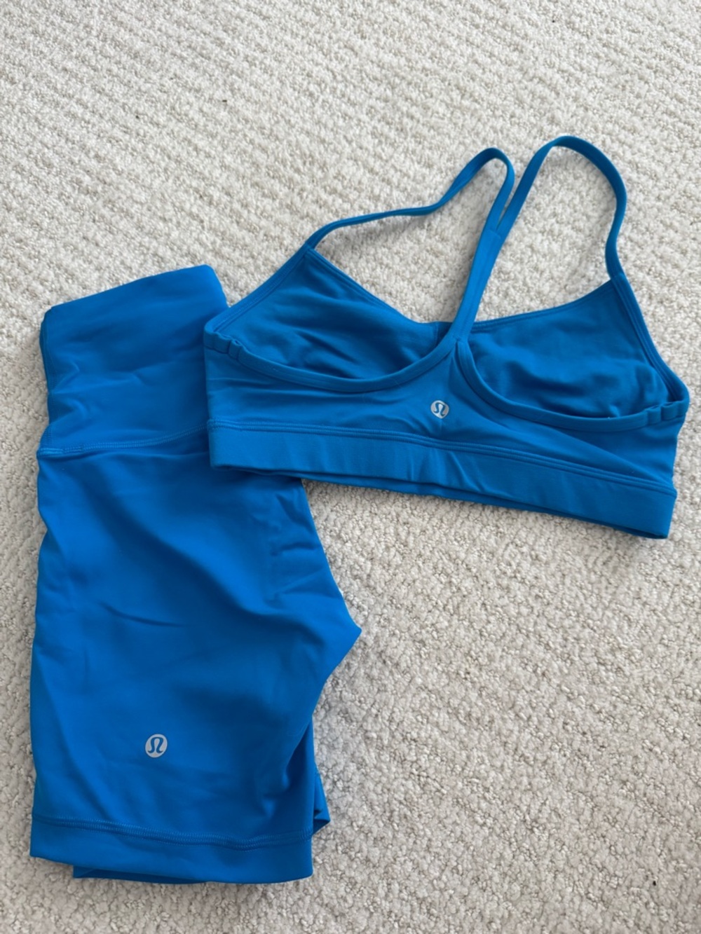 lululemon athletica Flow Y Nulu Bra in Poolside Blue